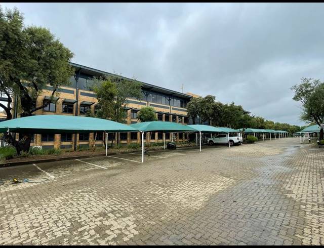 BUSINESS PROPERTY TO RENT IN LOUWLARDIA